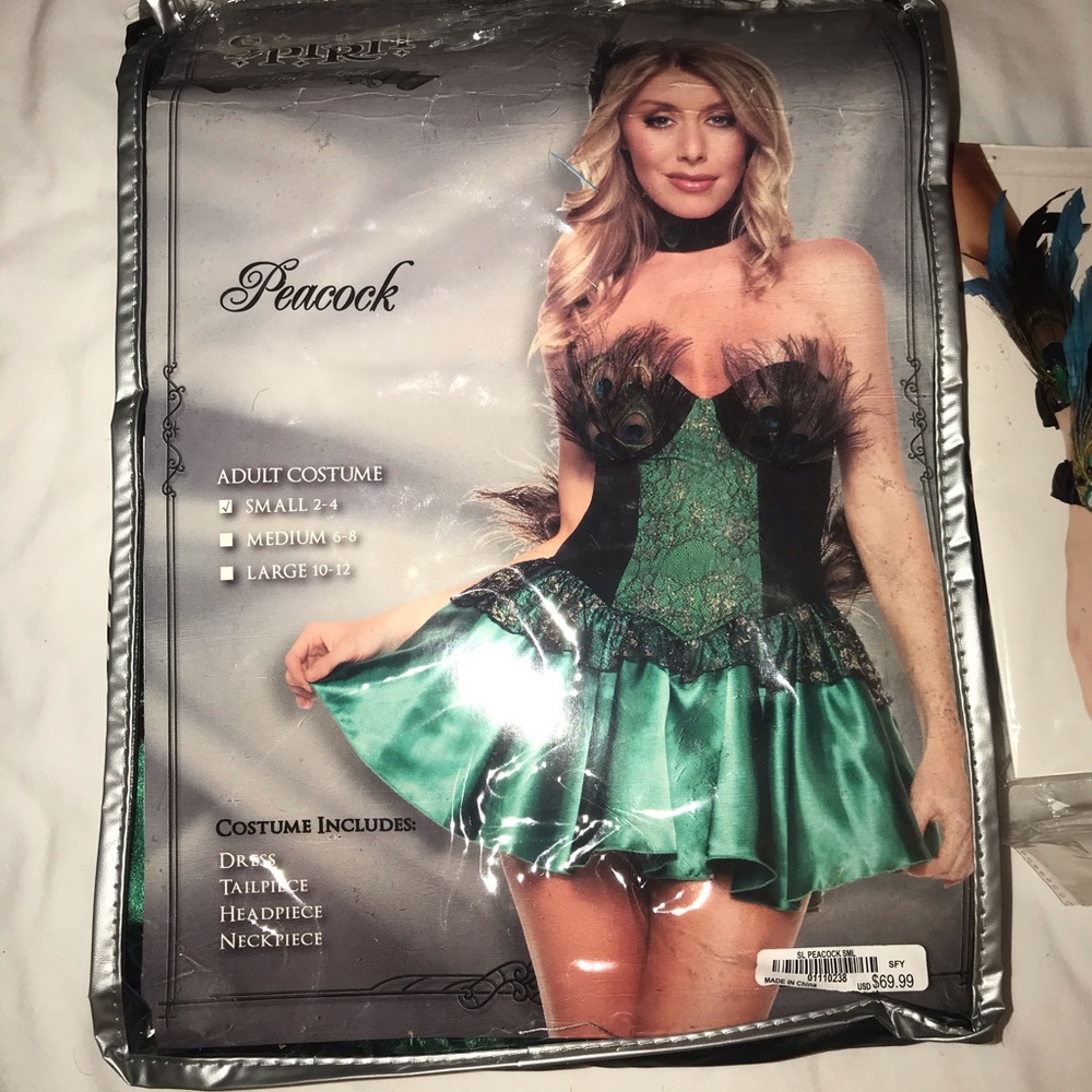 HALLOWEEN COSTUME 🎃🎃